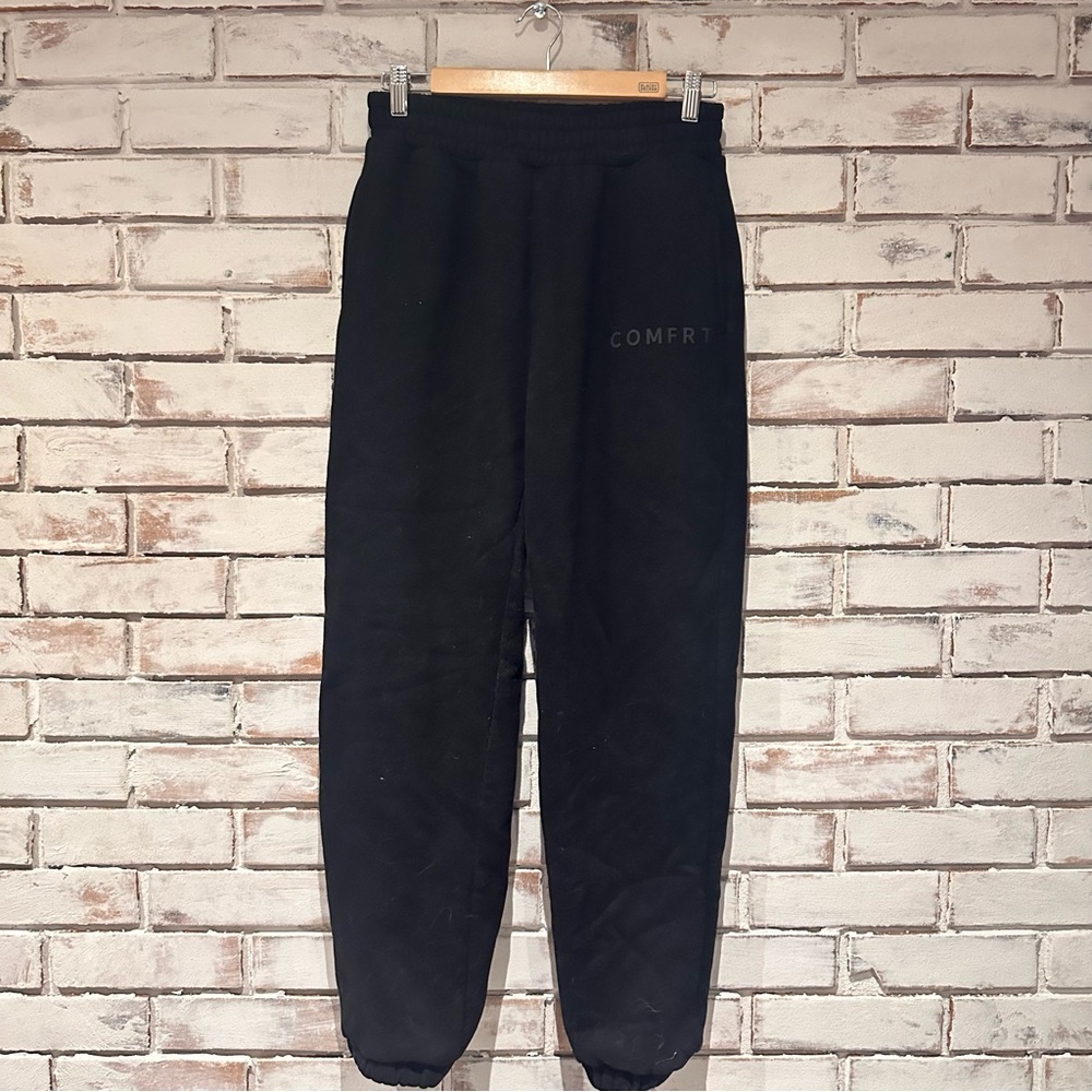 Comfrt Black Sweatpants size medium